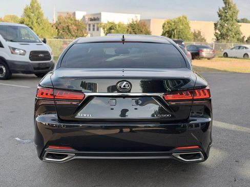 Used 2024 Lexus LS 500 w/ Interior Upgrade Package RWD image 10