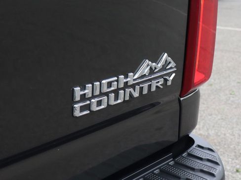 Used 2022 Chevrolet Silverado 3500 High Country w/ Safety Package II AWD/4WD image 59