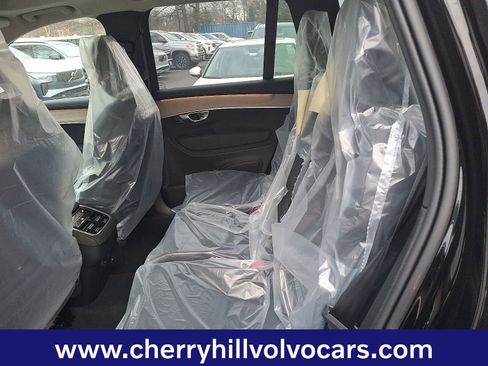 New 2026 Volvo XC90 B6 Plus w/ Protection Package Premier image 7