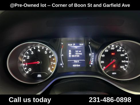 Used 2020 Jeep Compass Latitude AWD/4WD image 21