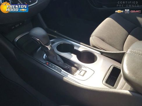 Used 2023 Chevrolet Malibu LT FWD image 26