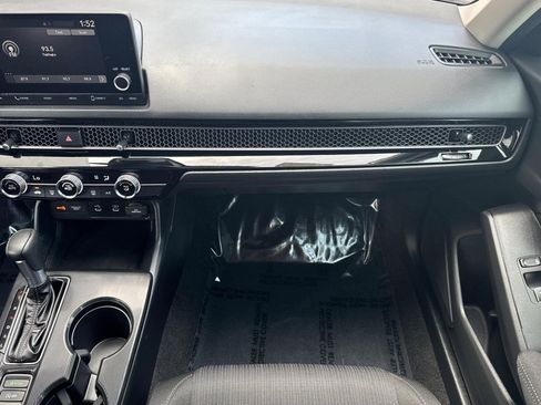 Used 2025 Honda Civic LX image 28