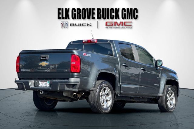Used 2017 Chevrolet Colorado Z71 AWD/4WD image 4