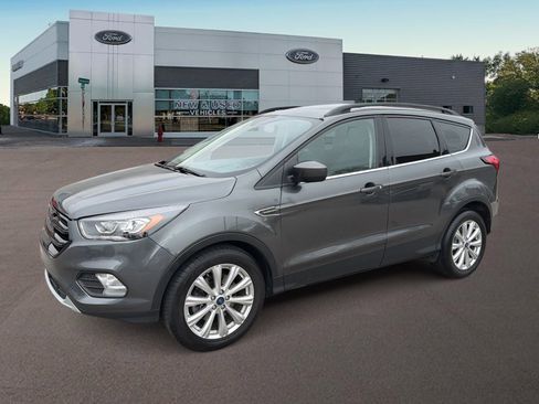 Used 2019 Ford Escape SEL image 1