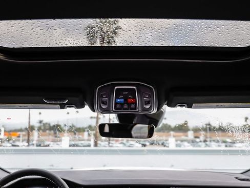 New 2026 Jeep Grand Cherokee Limited AWD/4WD image 19