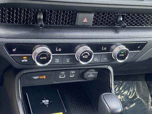 Certified 2025 Honda CR-V Sport-L image 22