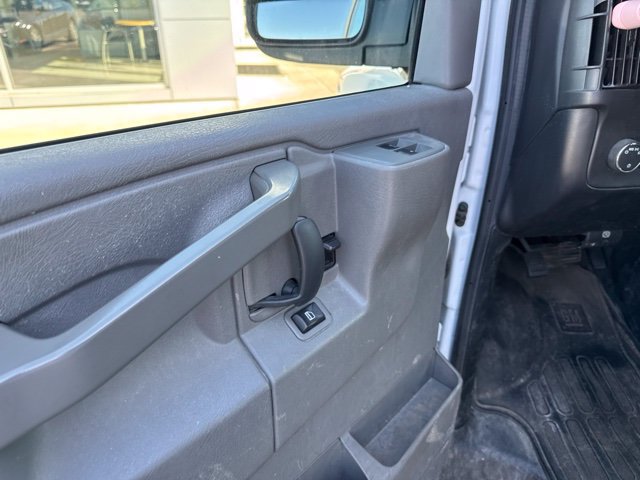 Used 2019 Chevrolet Express 3500 LT w/ LT Preferred Equipment Group RWD image 13