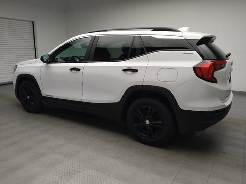 Used 2021 GMC Terrain SLE w/ Driver Convenience Package FWD image 3