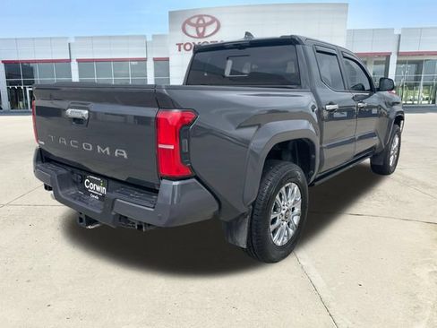 Used 2024 Toyota Tacoma Limited w/ Limited Package (LT) AWD/4WD image 5
