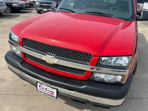 Used 2003 Chevrolet Silverado 1500 2WD Regular Cab w/ Exterior Appearance Pkg image 12