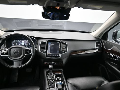 Used 2019 Volvo XC90 T6 Momentum w/ Protection Package Premier AWD/4WD image 24