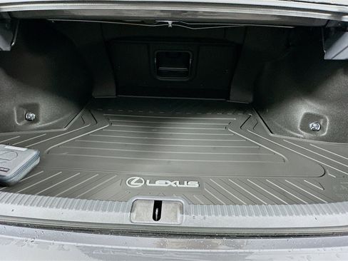 New 2025 Lexus ES 350 image 29