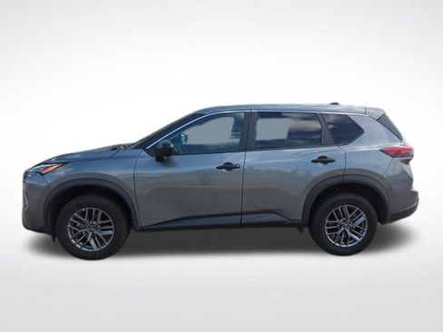 Used 2024 Nissan Rogue S AWD/4WD image 5