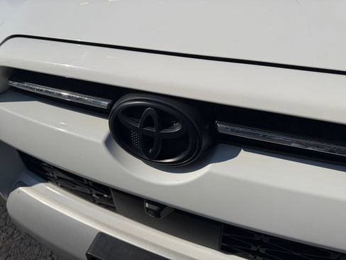 Certified 2023 Toyota 4Runner TRD Off-Road Premium w/ Off Road Premium Plus Package AWD/4WD image 23