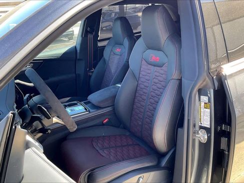 New 2026 Audi RS Q8 performance image 9