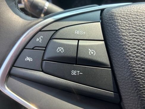 Used 2017 Cadillac XT5 Premium Luxury AWD/4WD image 32