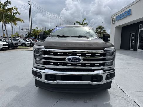 Used 2023 Ford F250 Lariat w/ Lariat Ultimate Package AWD/4WD image 29