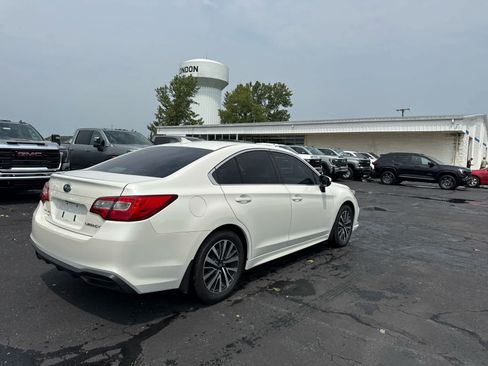 Used 2019 Subaru Legacy 2.5i Premium AWD/4WD image 5