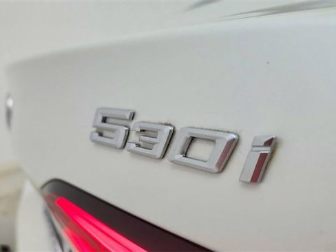 Used 2025 BMW 530i image 18