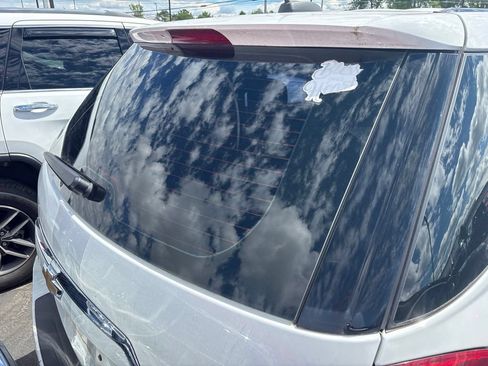 Used 2017 Chevrolet Equinox LS AWD/4WD image 5