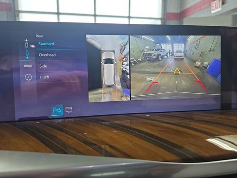 Certified 2025 Cadillac Escalade Sport Platinum w/ LPO, ONYX Package image 25