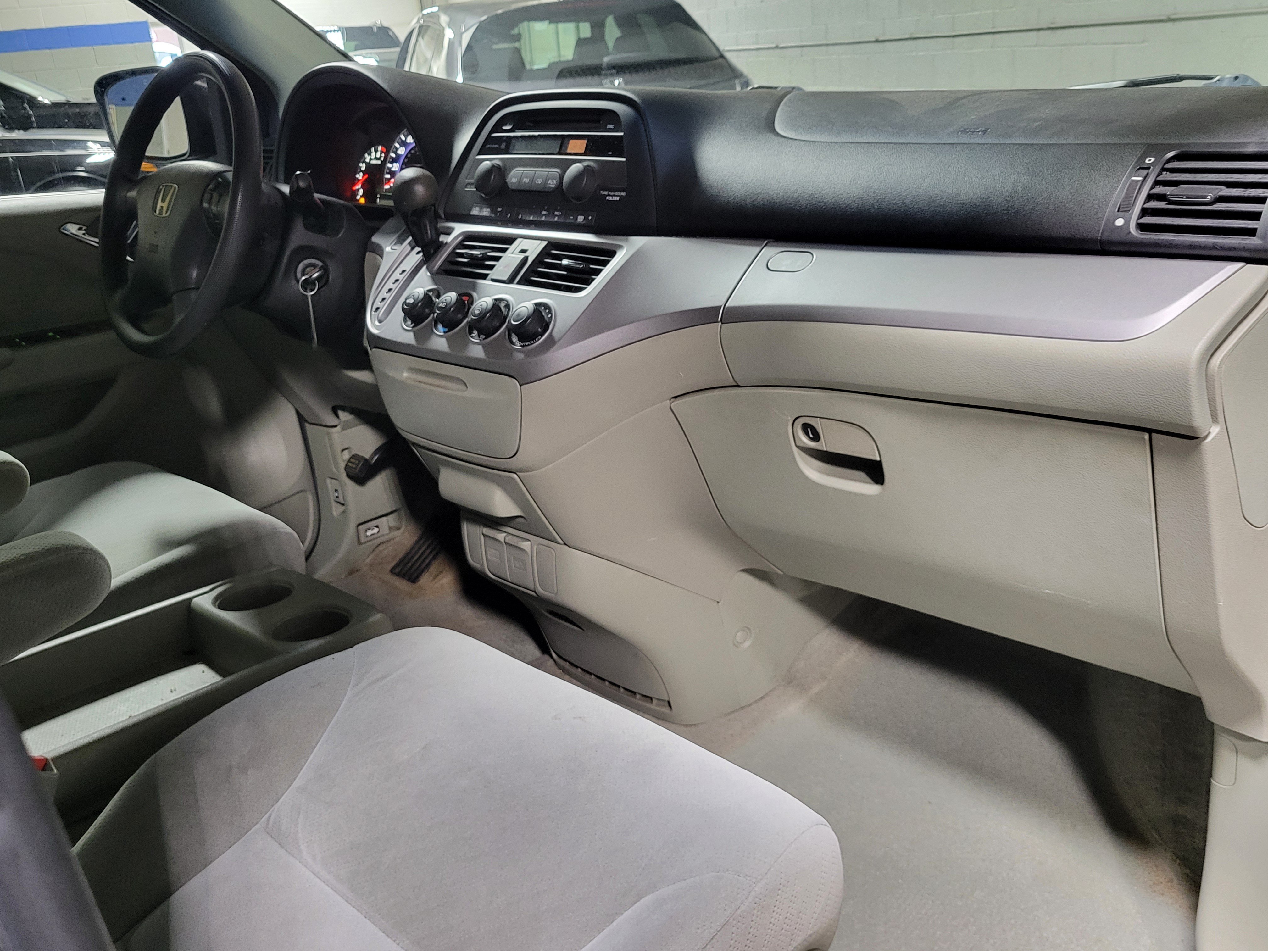 Used 2008 Honda Odyssey LX image 10