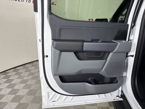 New 2025 Ford F150 Lightning XLT image 20