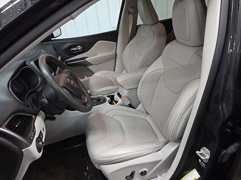 Used 2022 Jeep Cherokee Latitude Lux image 29