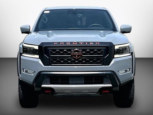 Used 2022 Nissan Frontier PRO-4X w/ Pro-4X Premium Package AWD/4WD image 3