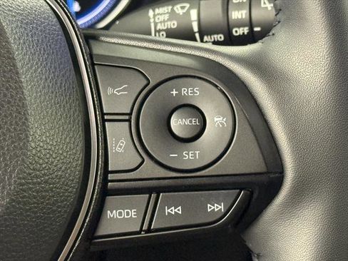 Certified 2025 Toyota RAV4 XSE image 23