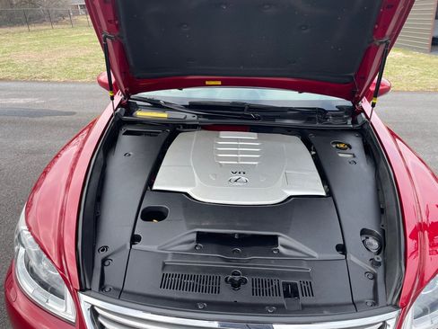 Used 2014 Lexus LS 460 w/ Comfort Package RWD image 9