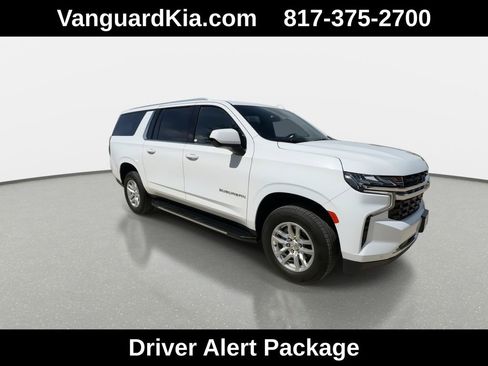 Used 2022 Chevrolet Suburban LS w/ Driver Alert Package RWD image 2