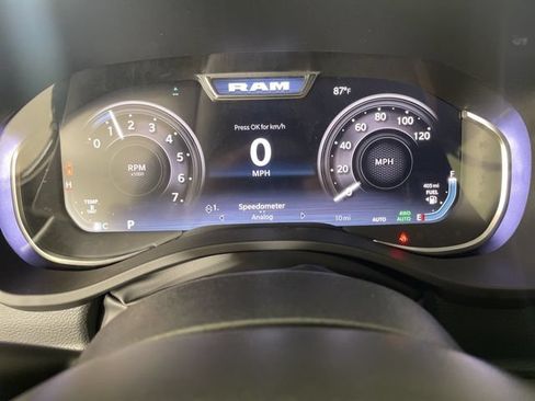 New 2025 RAM 1500 Big Horn AWD/4WD image 24