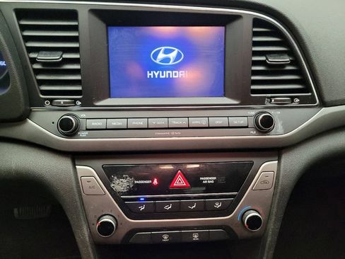 Used 2018 Hyundai Elantra SEL image 25