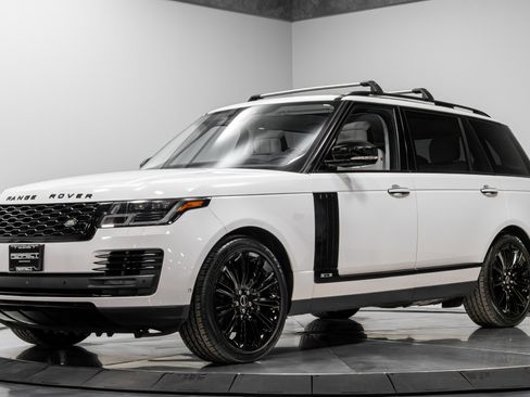 Used 2019 Land Rover Range Rover Long Wheelbase Autobiography image 2