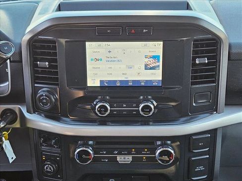 Used 2022 Ford F150 XLT w/ Equipment Group 301A Mid image 12