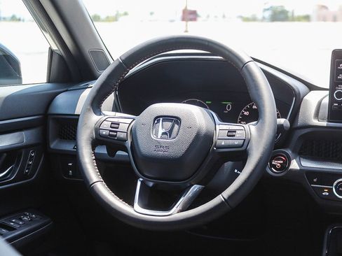 Certified 2025 Honda CR-V Sport-L image 16