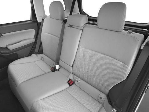 Used 2017 Subaru Forester 2.5i Premium AWD/4WD image 14