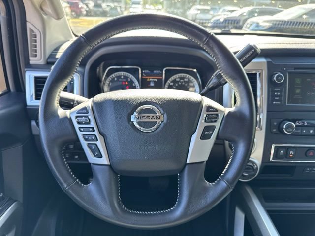 Used 2019 Nissan Titan PRO-4X AWD/4WD image 10