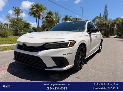 Used 2022 Honda Civic Sport image 1