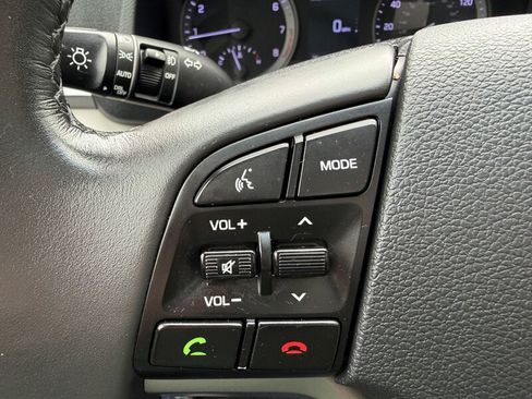 Used 2017 Hyundai Tucson Value AWD/4WD image 25