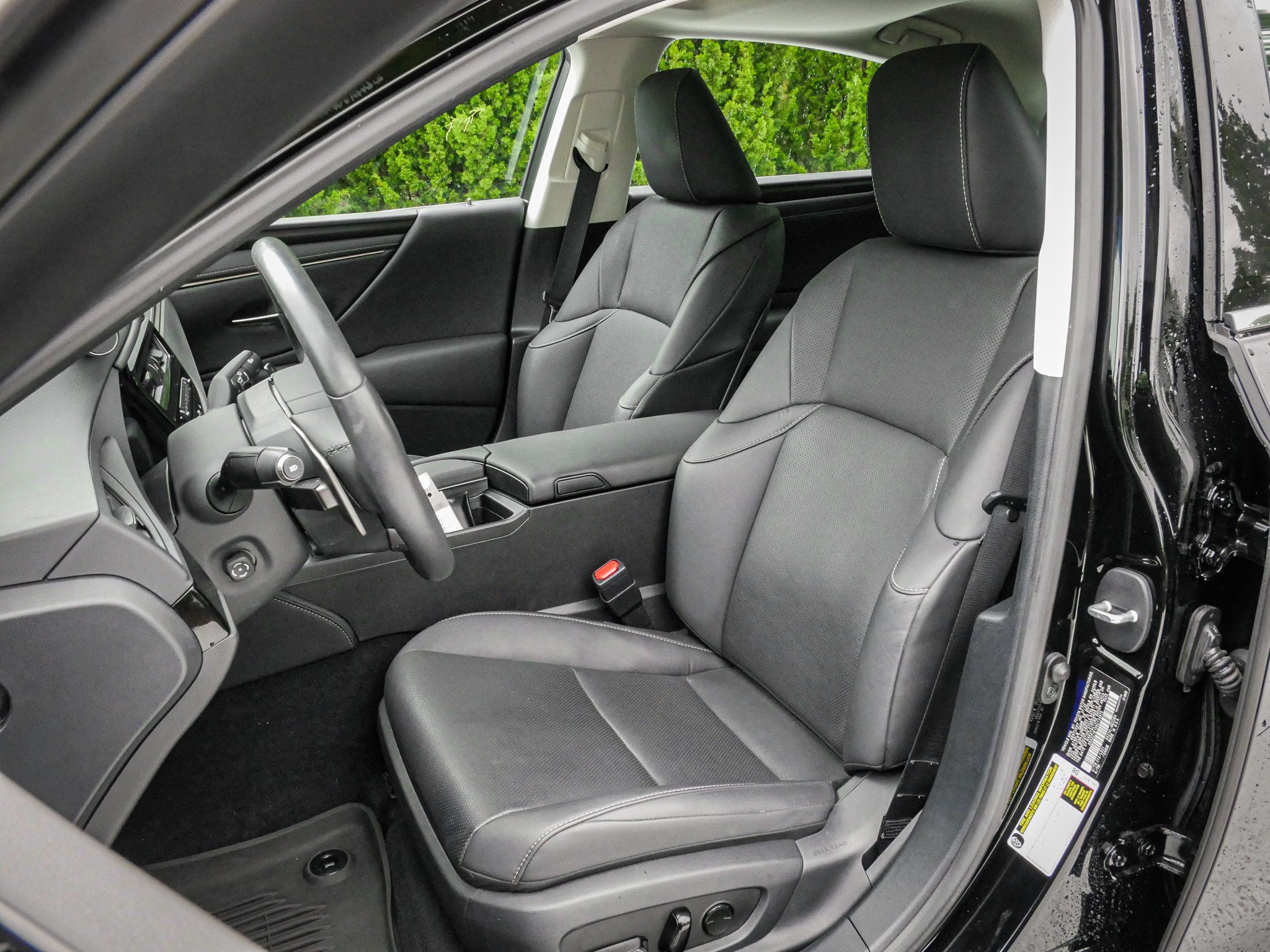 Used 2022 Lexus ES 350 w/ Premium Package FWD image 16