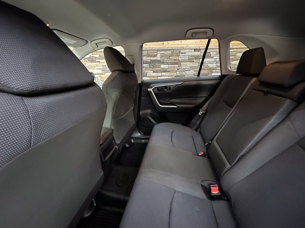 Used 2019 Toyota RAV4 LE w/ All Weather Liner Package AWD/4WD image 41