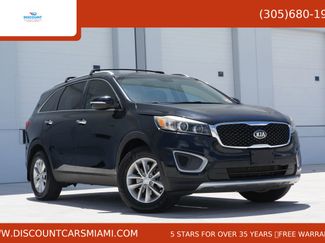 Used 2017 Kia Sorento LX image 1