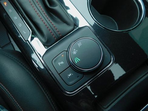 Used 2024 Chevrolet Blazer RS w/ Driver Confidence II Package image 32