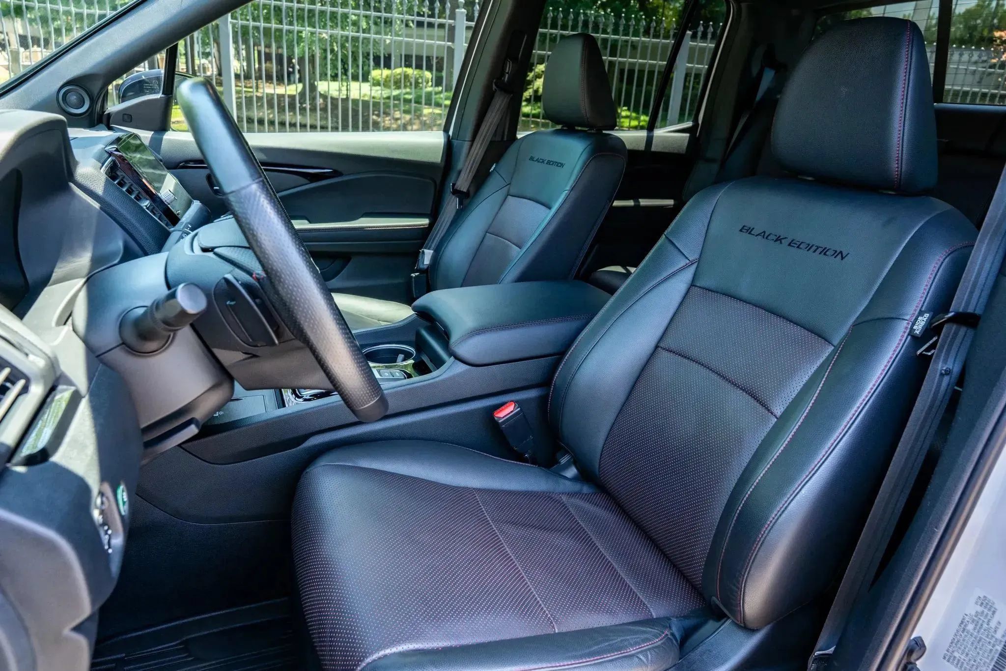 Used 2024 Honda Ridgeline Black Edition image 10