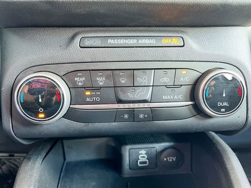 Used 2024 Ford Escape Active image 15