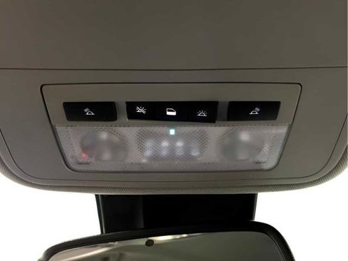 Used 2017 Buick Regal FWD image 37