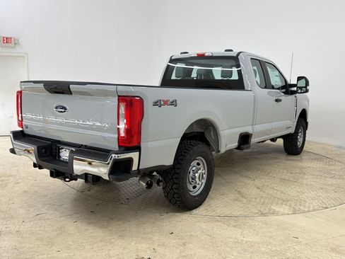 New 2026 Ford F250 XL AWD/4WD image 9
