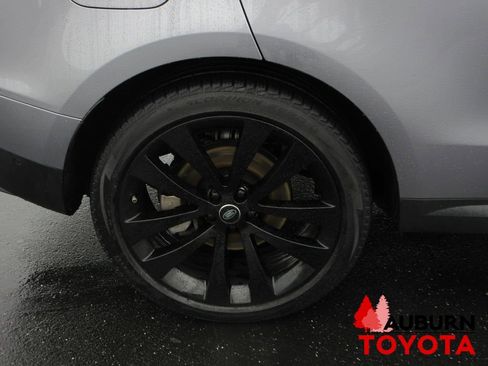 Used 2024 Land Rover Range Rover Sport SE image 3